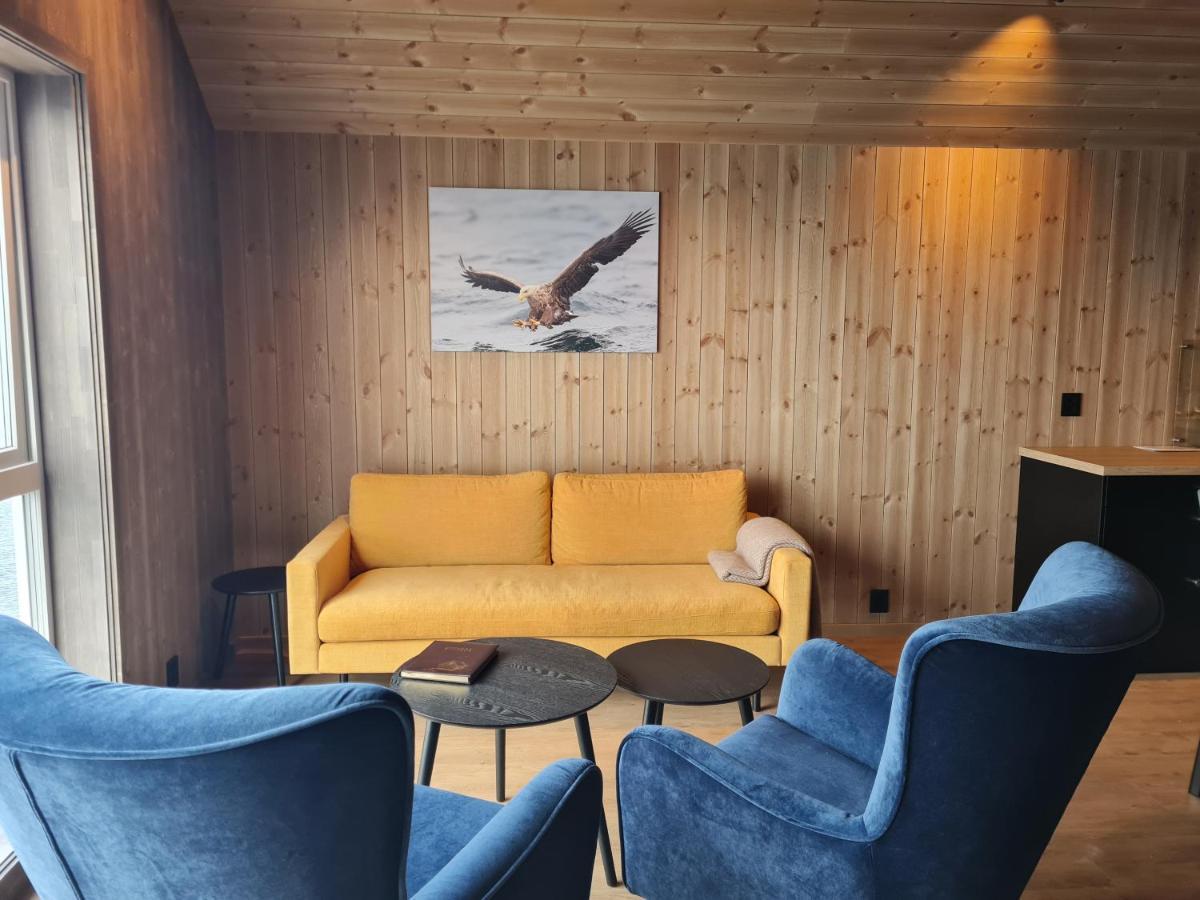 Rorbu Ved Sjoen Villa Bud Екстериор снимка