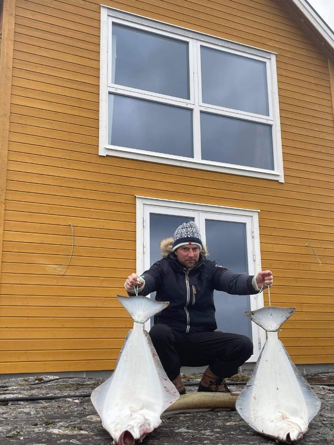 Rorbu Ved Sjoen Villa Bud Екстериор снимка