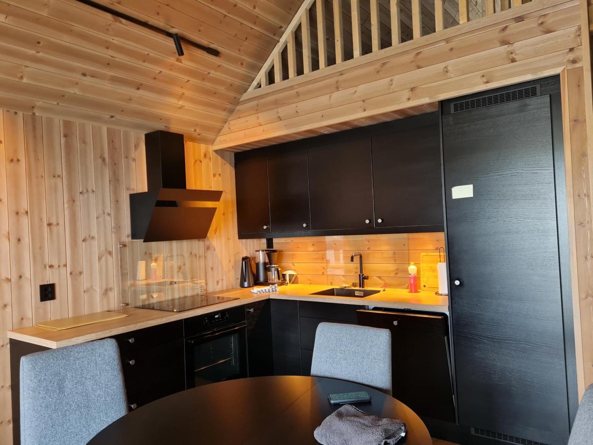 Rorbu Ved Sjoen Villa Bud Екстериор снимка